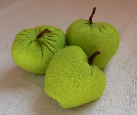 Zöld textil alma
